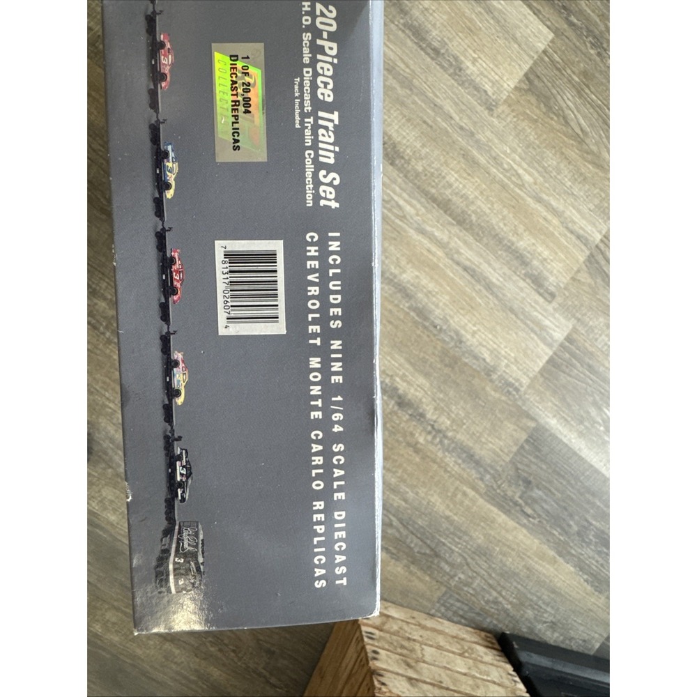 Revell Collection Dale Earnhardt 20 Piece Train Set HO Scale 1/64 Diecast 2002 - Picture 15 of 16